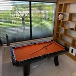 빌라 Chandelier Sky Mansion Tuchomerice