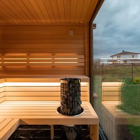 Villa Chandelier Sky Mansion *