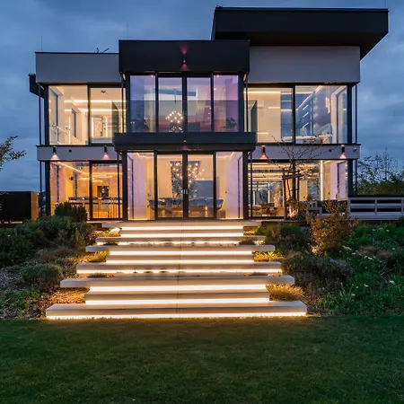 Chandelier Sky Mansion Willa