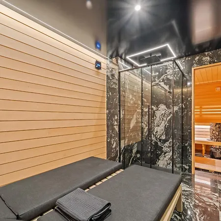 Chandelier Sky Mansion * Tuchomerice