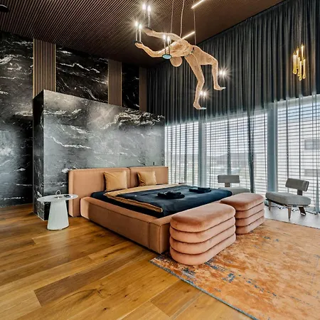 Chandelier Sky Mansion Villa *