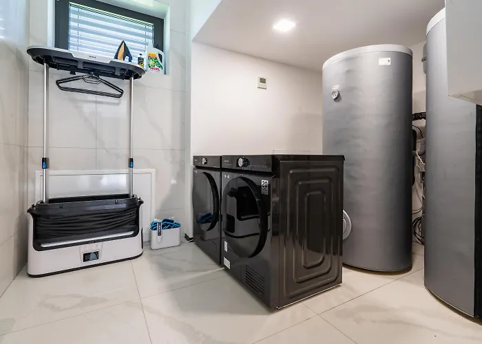 Chandelier Sky Mansion فيلة *