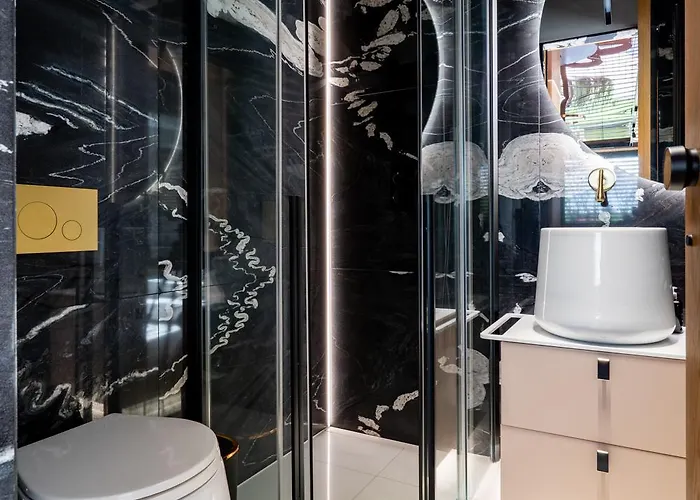 Chandelier Sky Mansion فيلة