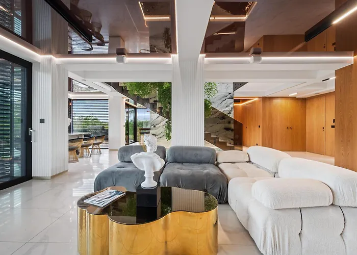 Chandelier Sky Mansion