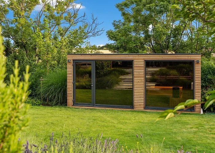 Chandelier Sky Mansion 别墅 Tuchomerice